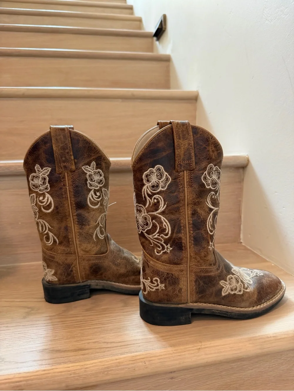 Little Girls Shyanne Brown Embroidered Western Boots